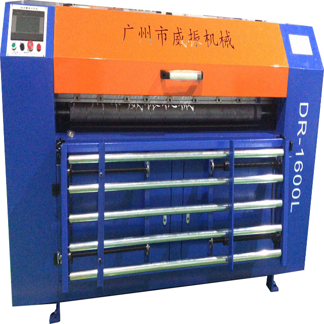 980 KG Capacity PLC Control Polyurethane Foam Automatic Cutting Machine for PE Foam