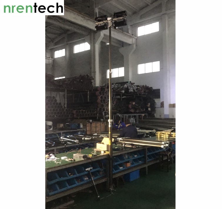 4.2m Pneumatic Telescopic Mast Lighting Tower 4x120W LED-vehicle mounted NR-4200-480LED
