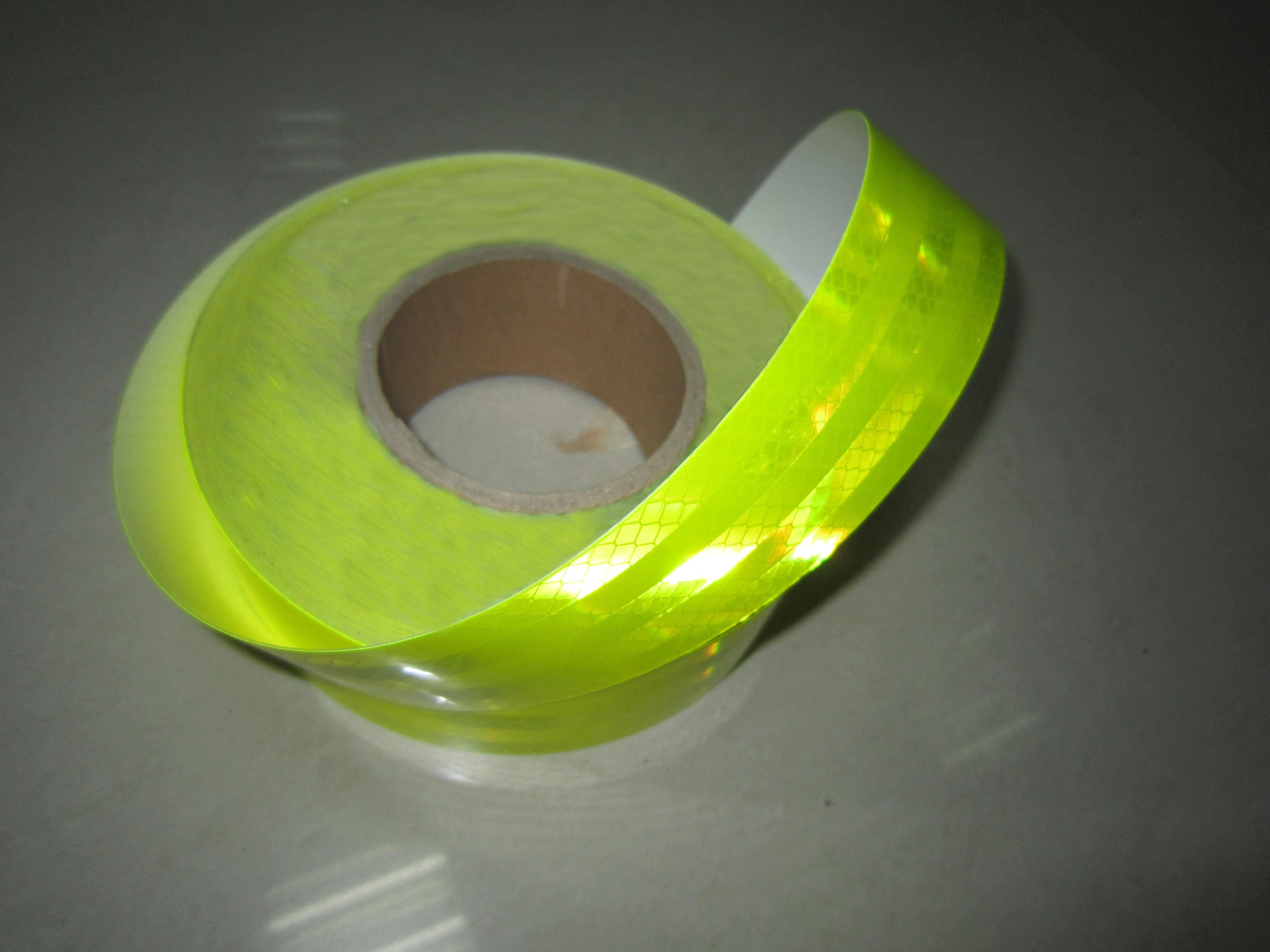 1.22m X 45.72m Green High Brightness Self Adhesive Warning Tape Engineering Grade
