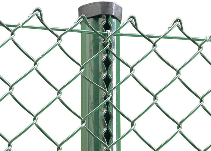 Carbon Steel Galvanized Chain Link Mesh Fence Diamond Pattern With Metal Round Post