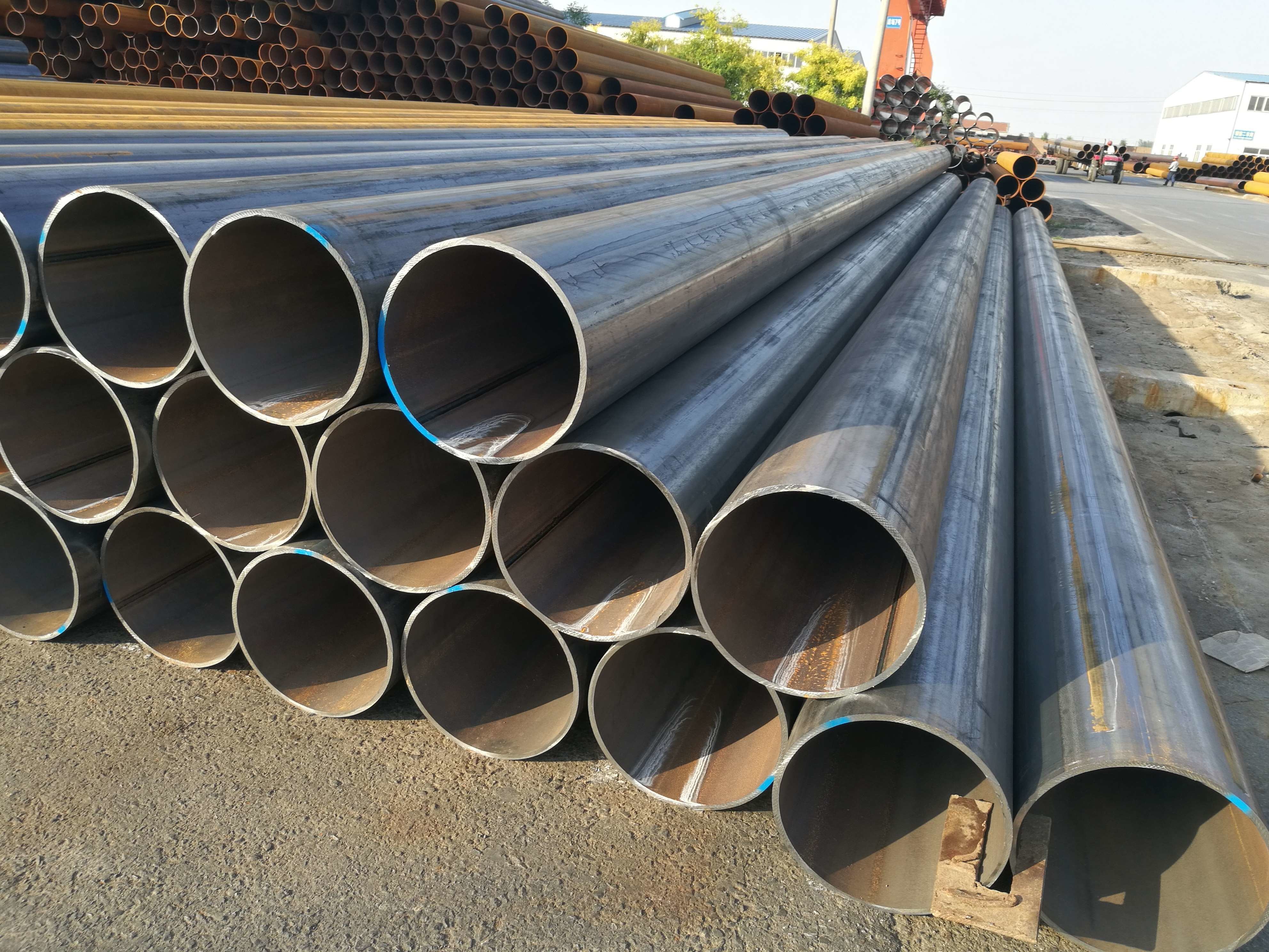 610mm EN10210 EN10219 S355JRH Black ERW Steel Pipe