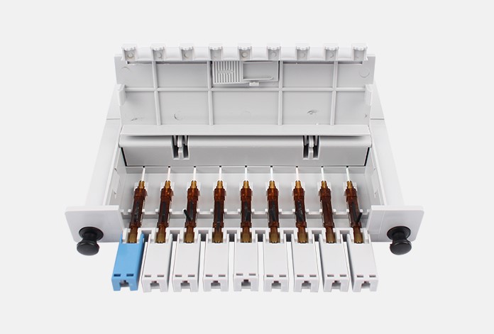 700 1 Fast Connect Cassette Type PLC Splitter 1x8 Optical Splitter For FTTH