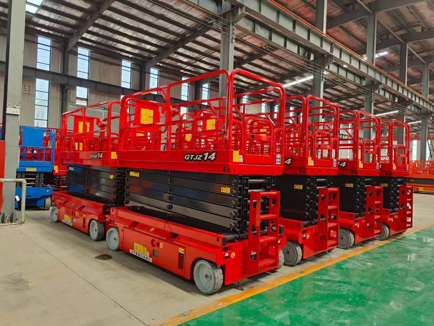 Self Moving Light Duty Scissor Lifting Platform with Fault Diagnostic System