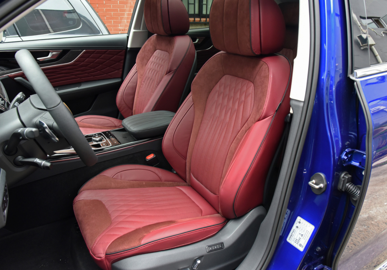 2023 Hongqi HS9 SUV 2.0T 210km/h Fast Speed Gasoline Car 165 KW Engine Battery capacity kWh / Engine KW 165