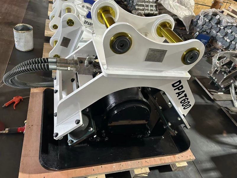 Doosan 300xl 4-30 Ton Vibrating Compator Hydraulic Plate Compator for Excavator R210