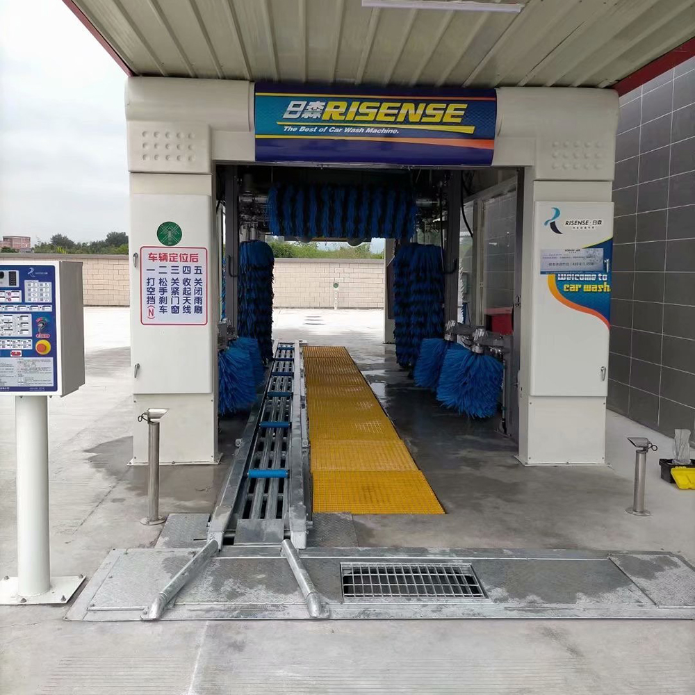 5 BRUSHES Qatar Automatic Car Wash Machine For Doha Carwash Business