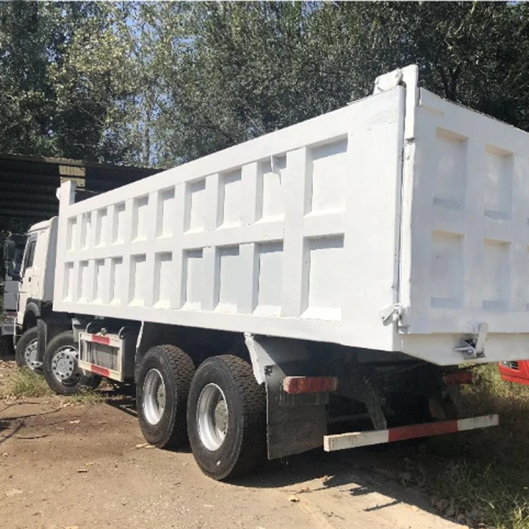 Sinotruck Howo Dumper Truck 8x4 336 371 10 Wheeler 40 Ton Tipper Truck Dump Truck