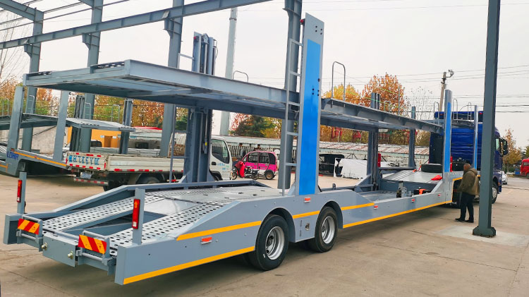 2 Axle Car Carrrier Trailer Truck Car Hauler Car Transport Trailer European style for Sale in Russia