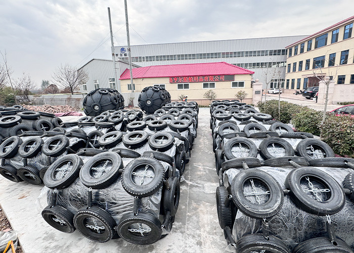 STS And STD Marine Floating Tyre And Chain Net EVA Foam Filled Fender