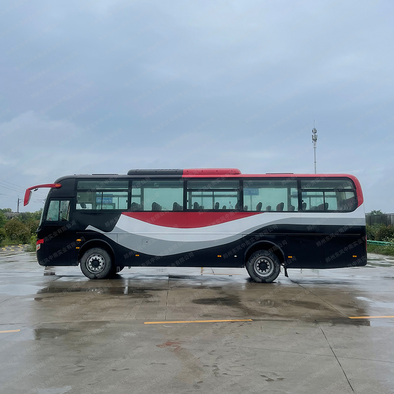 Used Yu tong 53 Seats Diesel Buses in Ghana Luxury Coaches with AC Equipped and Offer