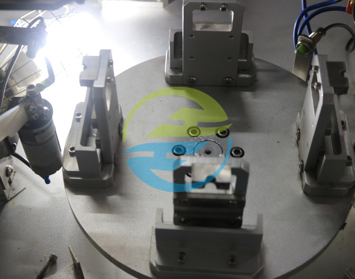 4 Stations Hot Melt Ealing Water Filled Teether Machine Testing Equipment for Water Teether