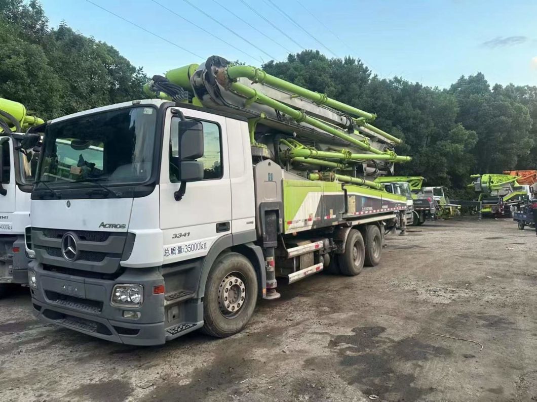 2020 Zoomlion 49m Truck Pump Concrete Pump for Sale on Mercedes-Benz Truck