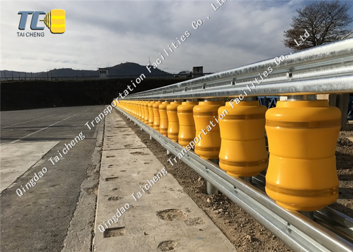 Spacing 0.5m Anti Shock Traffic Fence Highway Roller Barrier