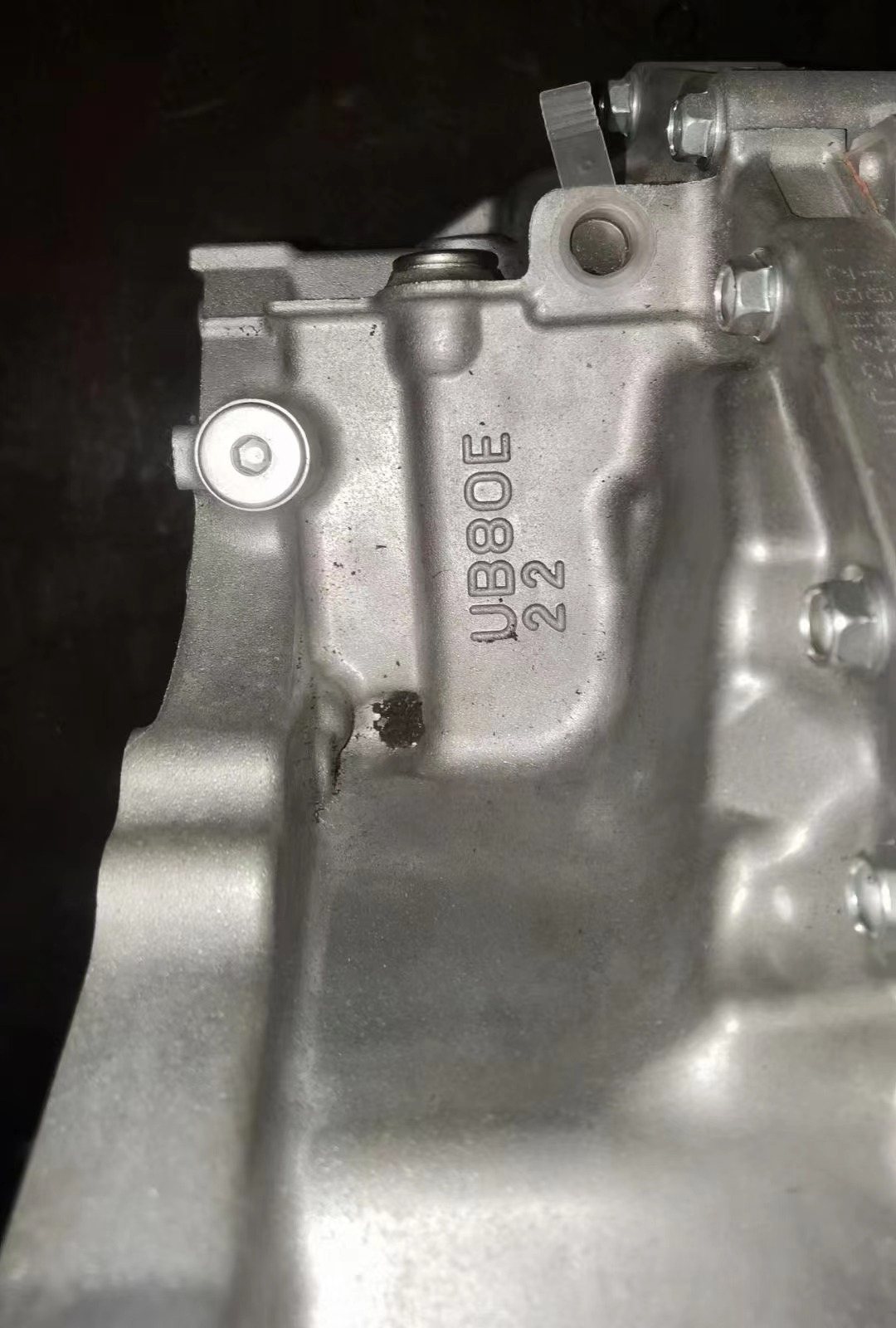 UB80E UA80E Car Chassis Part for QX260 Lexus 8-Speed Manual Automatic Transmission