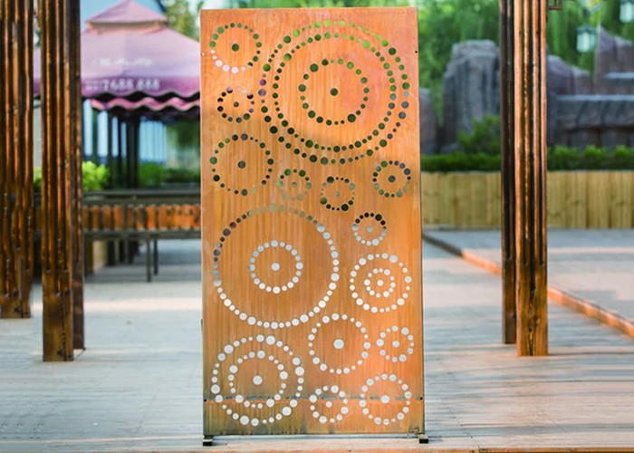 Corten Steel Garden Ornament Circle Pattern Design Privacy Screen Panel