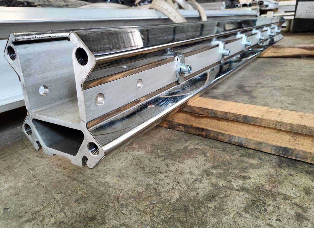 TF500 Boomer Aluminium Extruded Profiles T6 Temperature Feed Beam