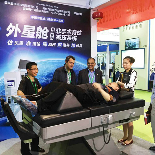 High Security Spinal Decompression Table With Emergency Stop Button