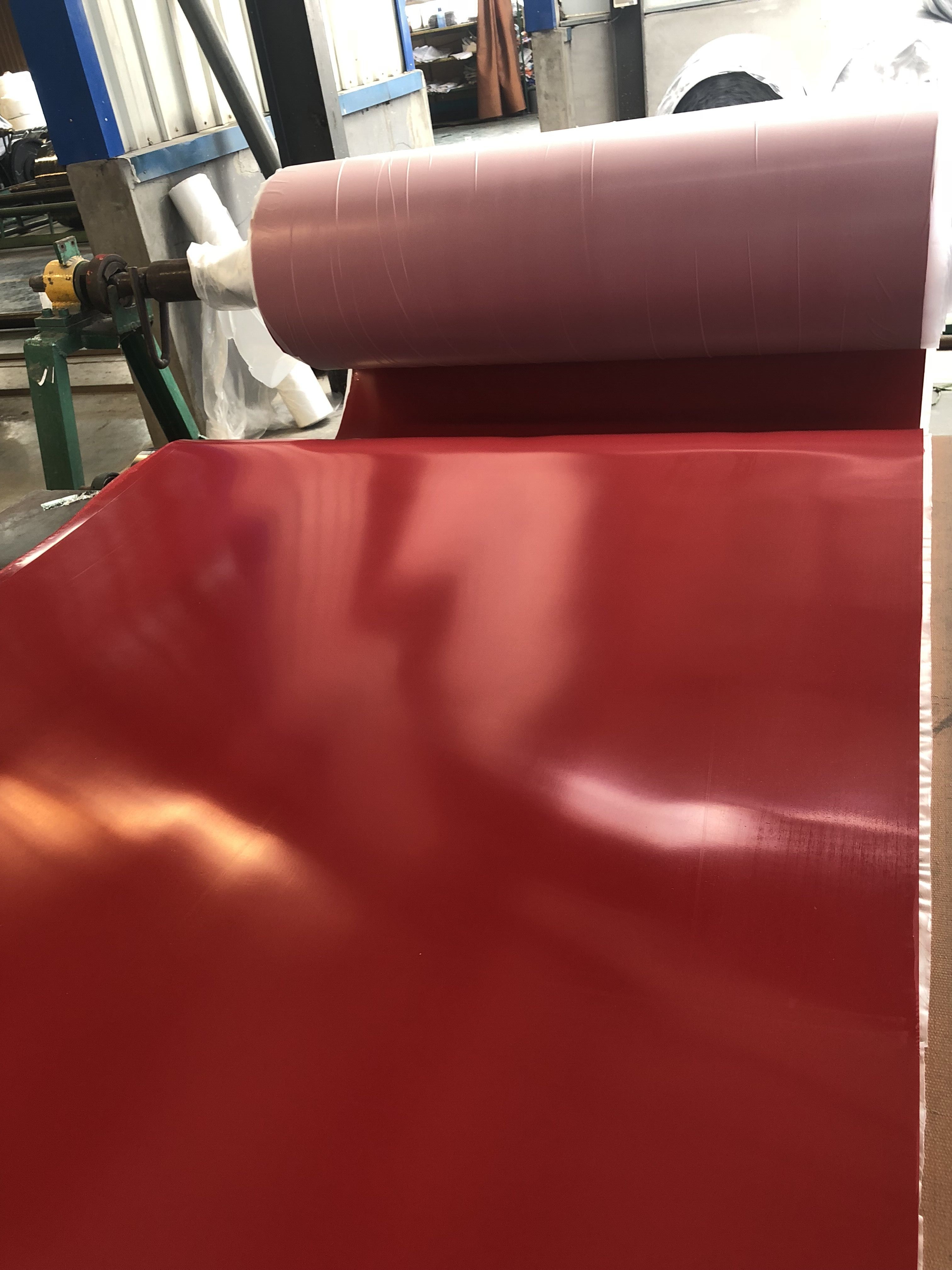 Smooth / Impression Fabric Industrial Rubber Sheet Red Color With Premium Grade