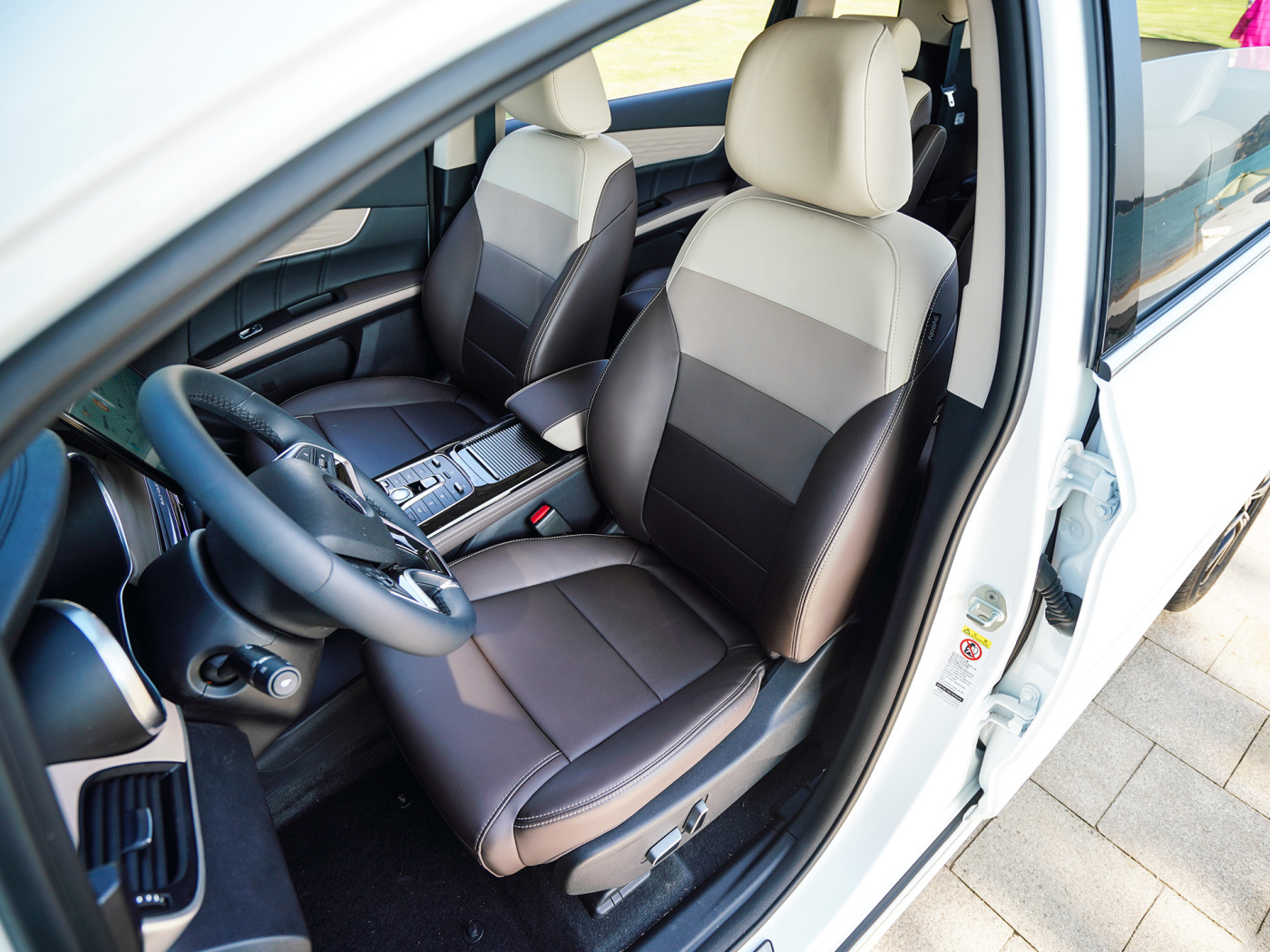 6-Seat MPV Electric Auto with R18 Tire Size and 150-200Ps Total Horsepower Perfect in Need of Transportation Solutions