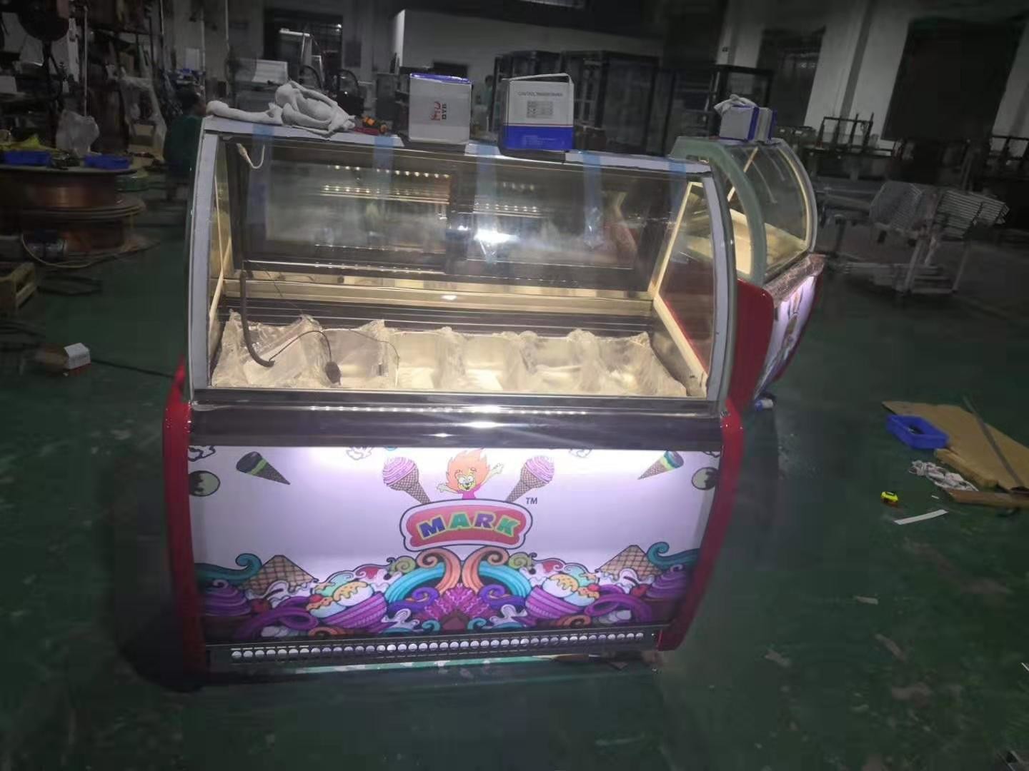 6 Pans Single Row Ice Cream Display Showcase With Light Inside