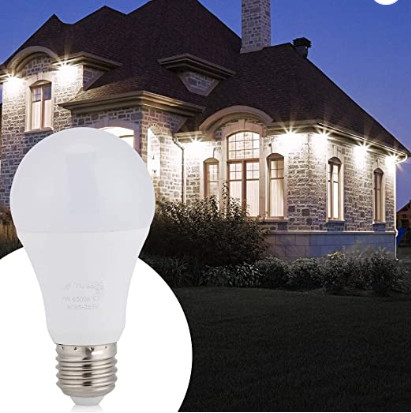 Light Bulb with Sensor Twilight to Twilight Light Bulb, 7 W Smart Sensor LED Bulbs