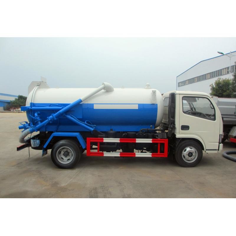 2016 Latest Newly Brand Sewage Vacuum Truck /Mini Sewage Suction Truck