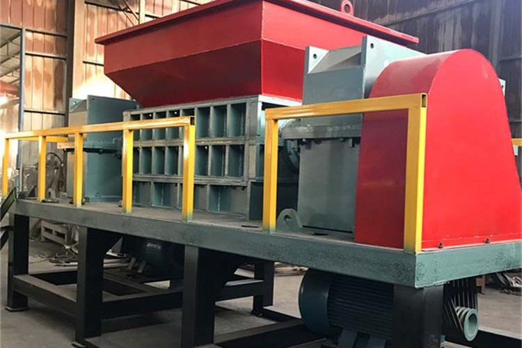 HT800 Model Waste Recycling Shredder Machine For Waste Tyre Recycling
