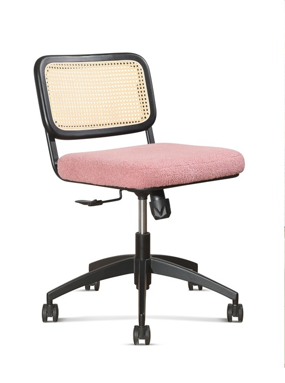 Cane Executive Rattan Office Chairs 0.121CBM PP Height Adjustment For Home 360 Deg
