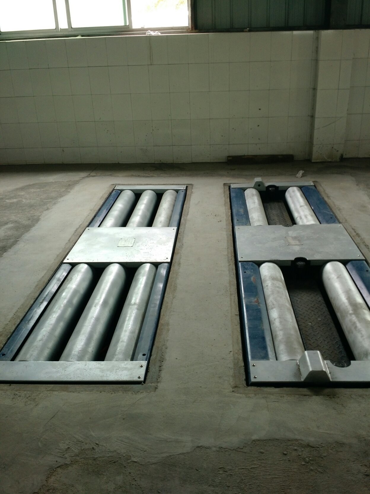 Pneumatic 220V CTZG Free Roller For Vehicle Inspection Equipment