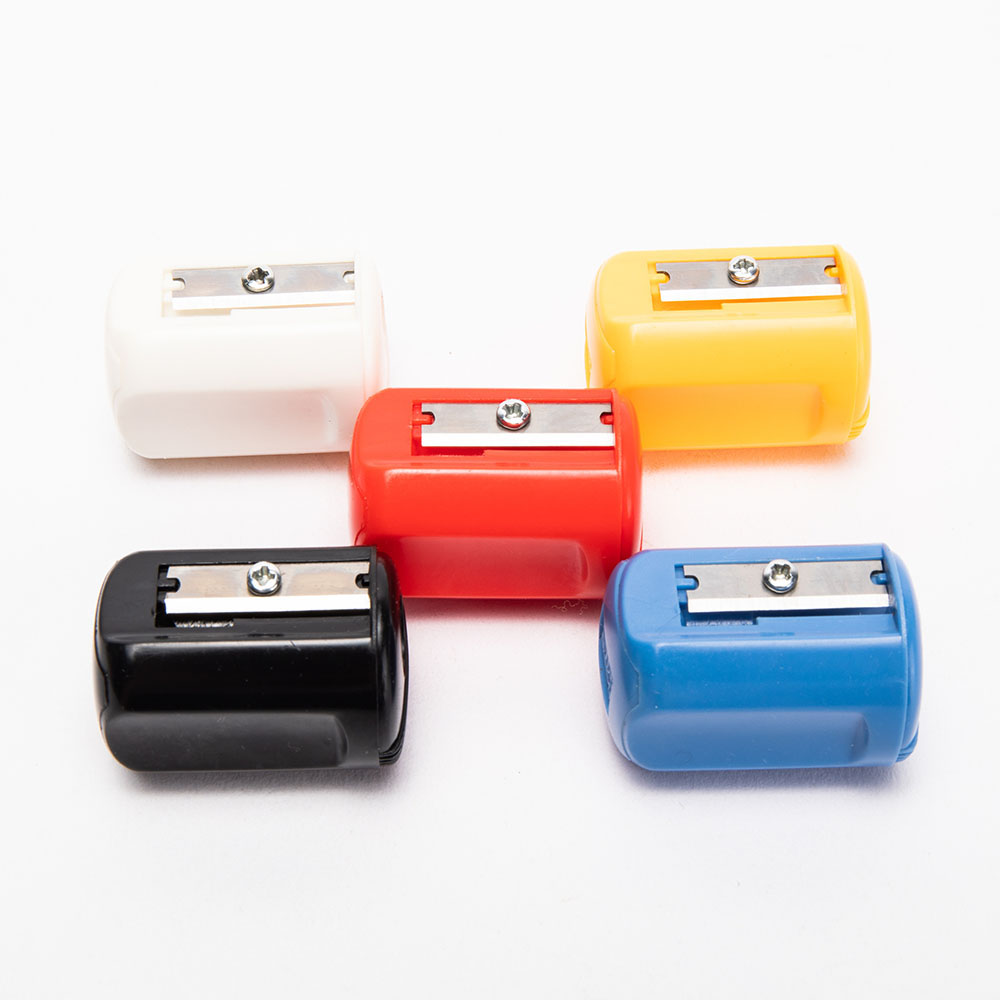 Fancy 1 Hole Pencil Sharpener With Lid School Kids