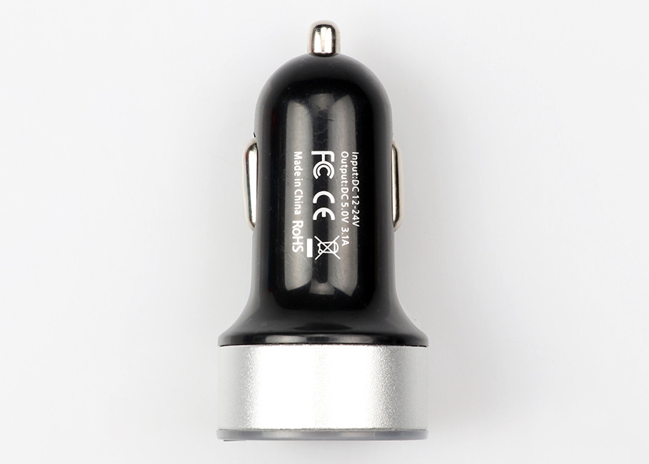 High Aluminum Alloy Car Phone Charger , PC Digital Display Dual 3.1A Mobile Phone Car Charger