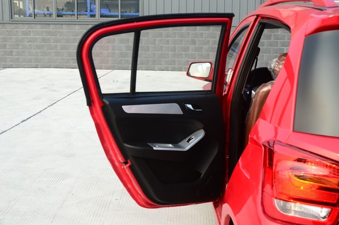 Long Mileage 4 Seats Electric LSV For Adults