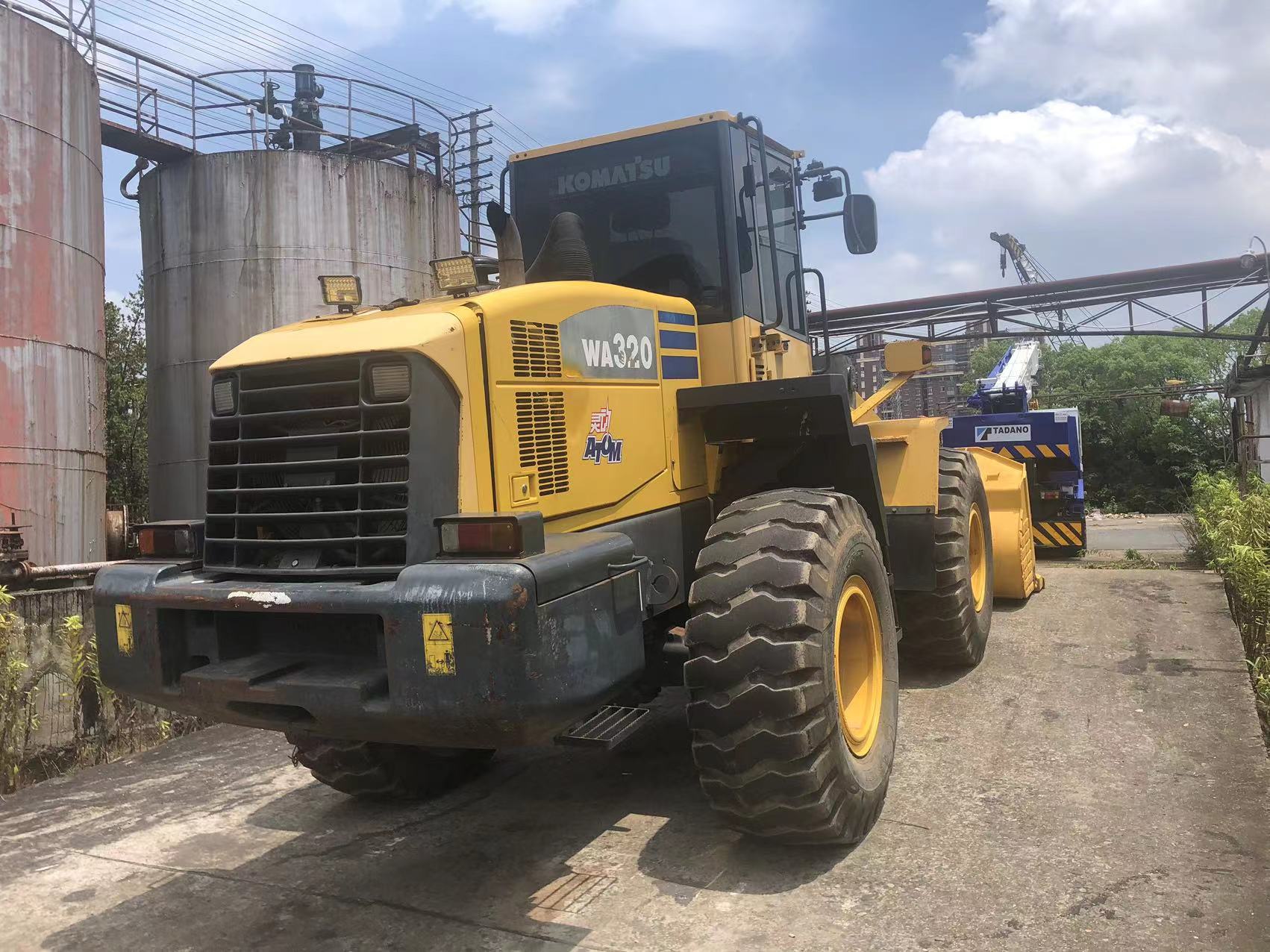 12000 15000 kg Komatsu WA320 /WA 400/WA380 /WA300 /WA200 /WA100 Wheel Loader in Japan