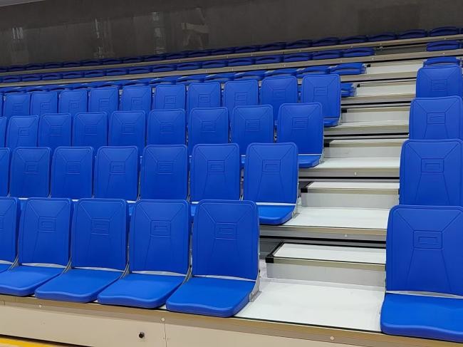 Manual or Power Operation Retractable Bleacher Seating with High Grade HDPE Seat and Optional Handrail