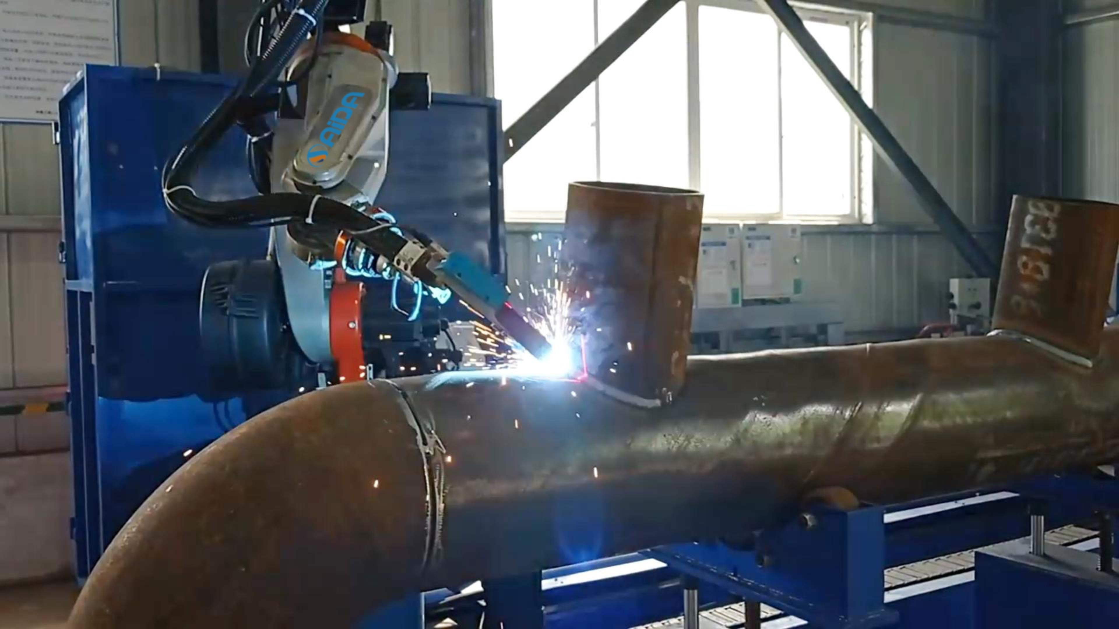 ISO/SGS/CE Certified ARC Welding Robot with Extended 1.65 M Reach and IP67 Protection Customization