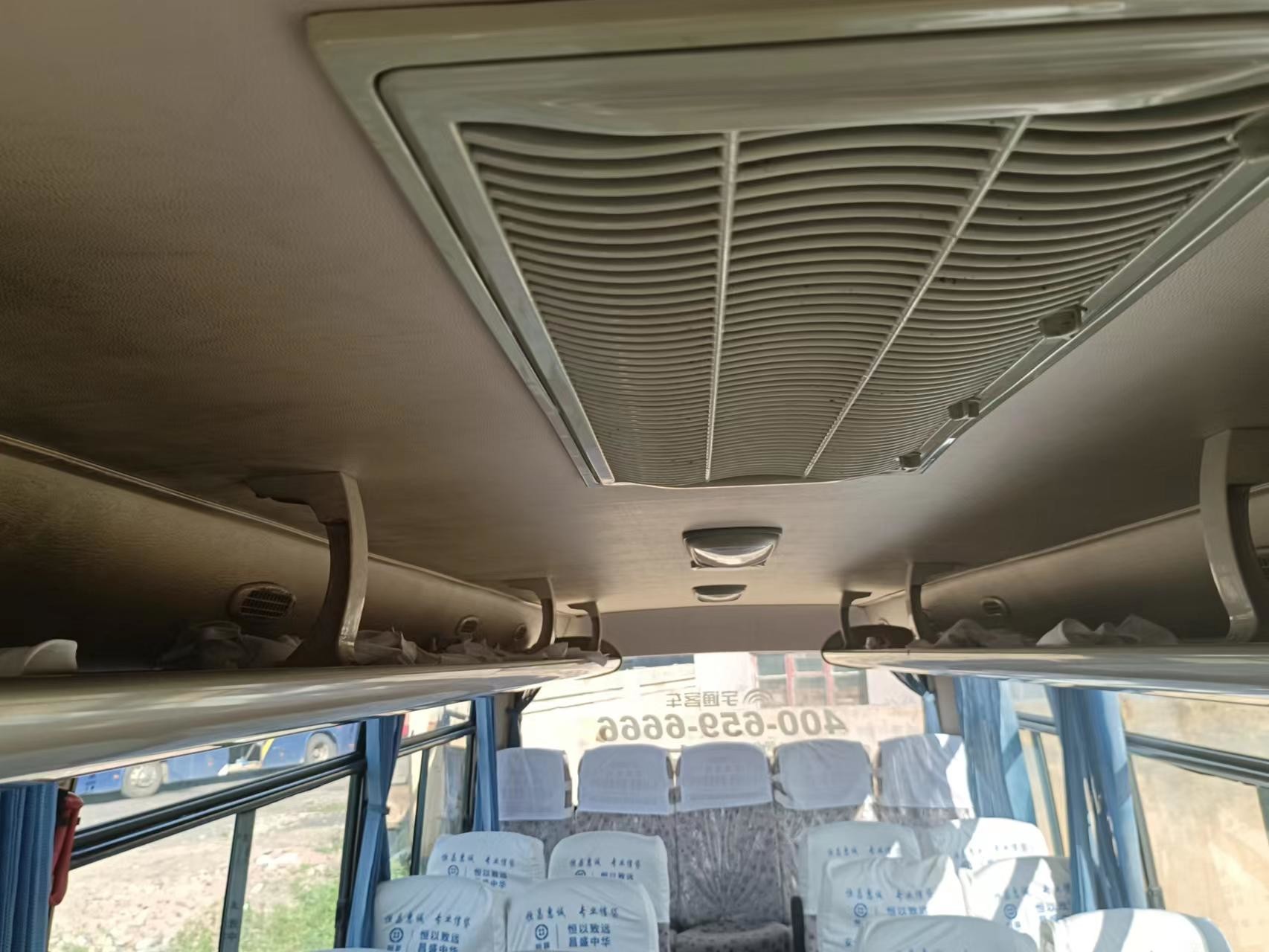 2016 Year 31 Seats Used Yutong Bus ZK6752D Mini Bus With Front Engine For Transportation