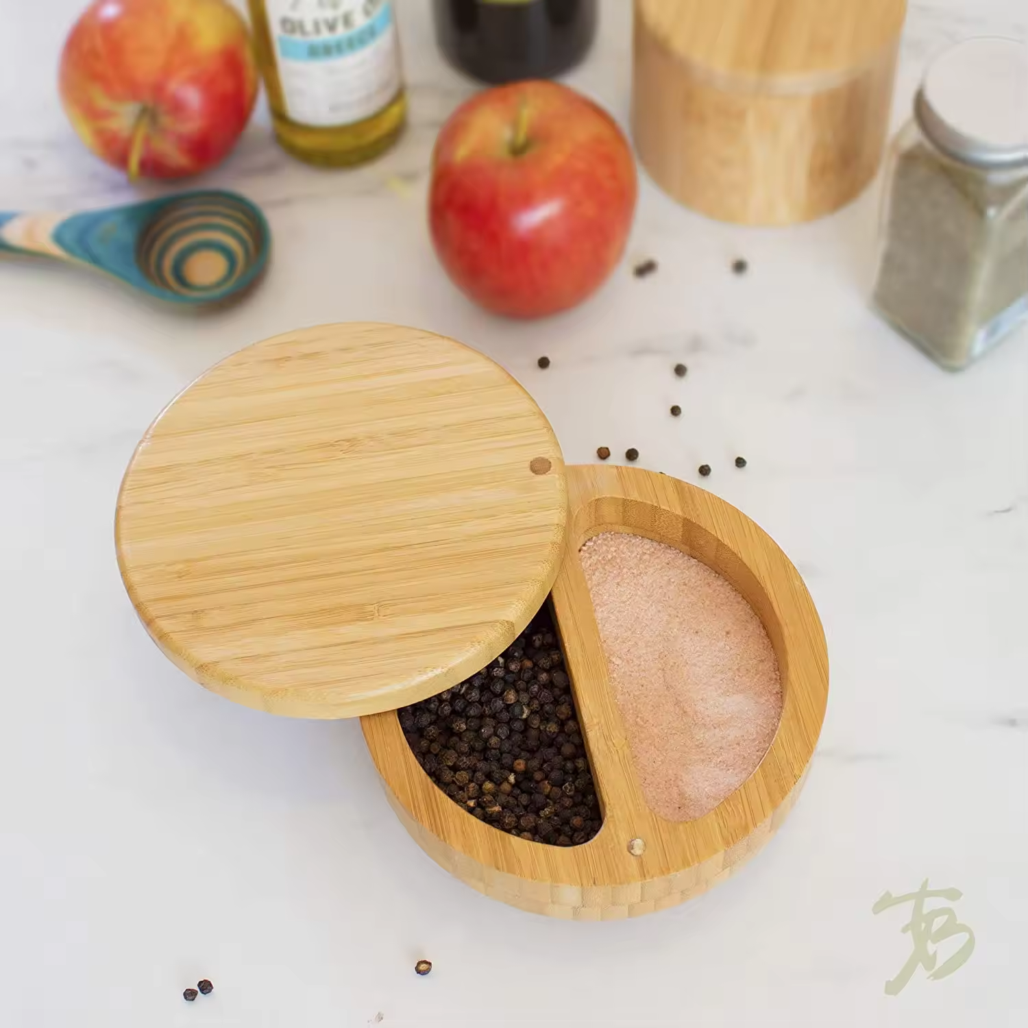 Bamboo lid spice jar Salt cellar box Pepper box Moisture-proof kitchen seasoning storage box with magnetic rotating lid