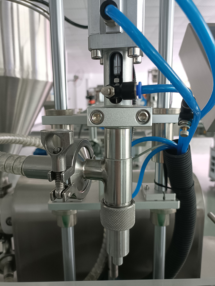 Small Manufacturing Automatic Volumetric Piston Filling Machine for Shampoo Honey Cosmetic