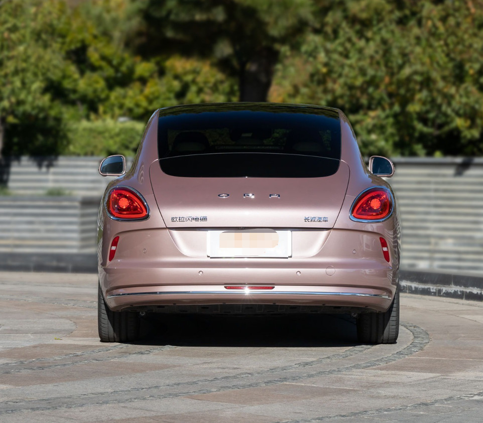 Fantastic ORA Lightningmao 2022 555km Haohua Version Electric Sedan 5 Seats