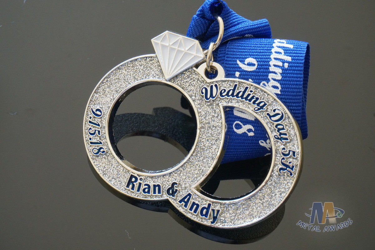 Wedding Day 5K Running Metal Medal With Soft Enamel And Glitter Colors , Printing Ribbon