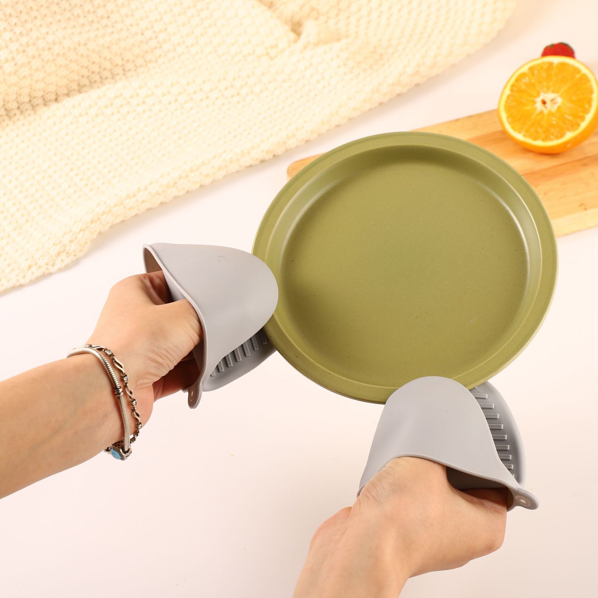 Silicone Oven Mitts Heat Resistant Mini Oven Mitts Rubber Oven Glove Silicone Cooking Pinch Grips Oven Mitts Potholders