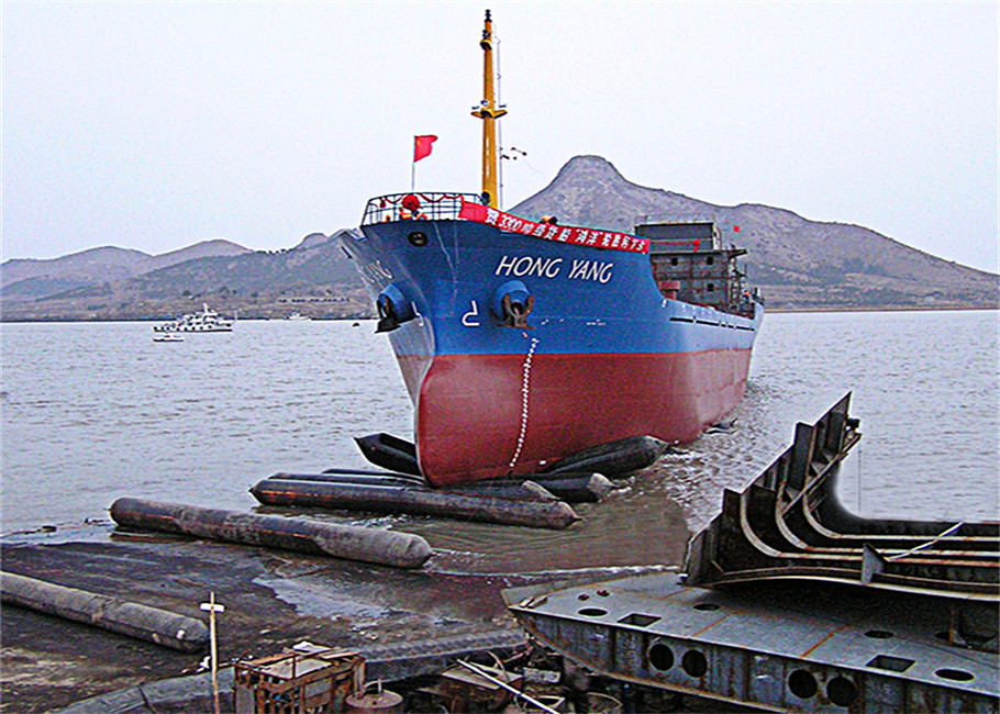 Cylindrical High Pressure Rubber Inflatable Marine Airbags for Dock Launching