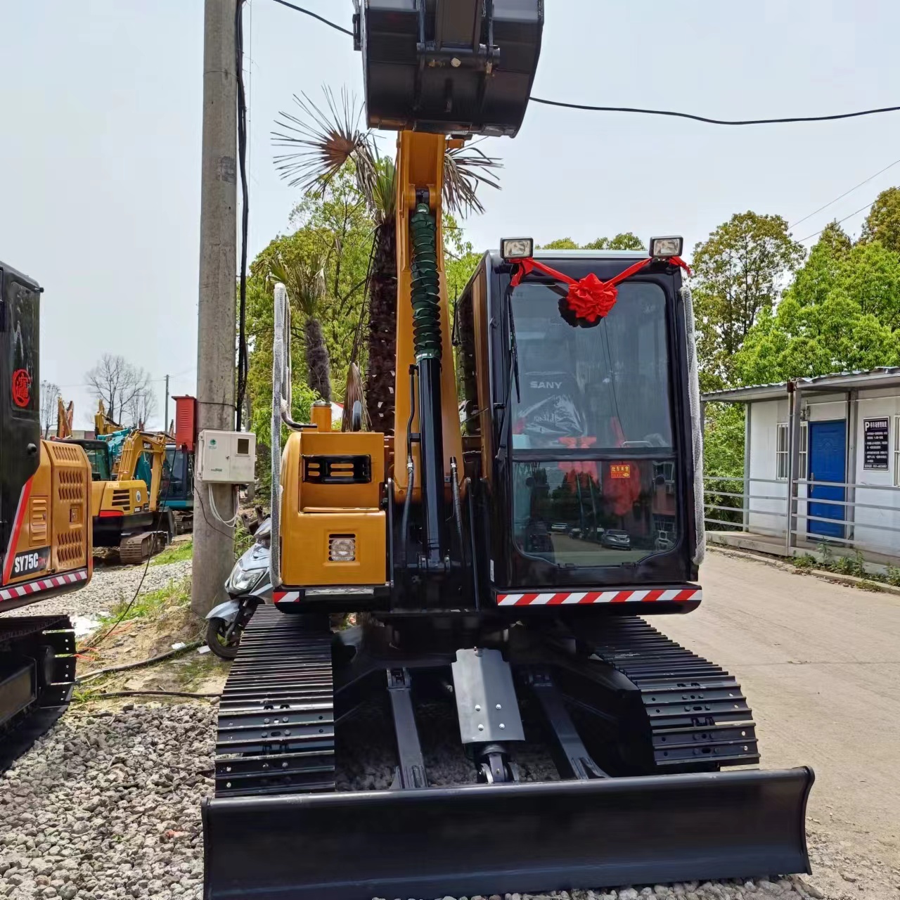 SANY SY95C Used Excavator 2016 in Good Condition with Original Design and Rubber Track