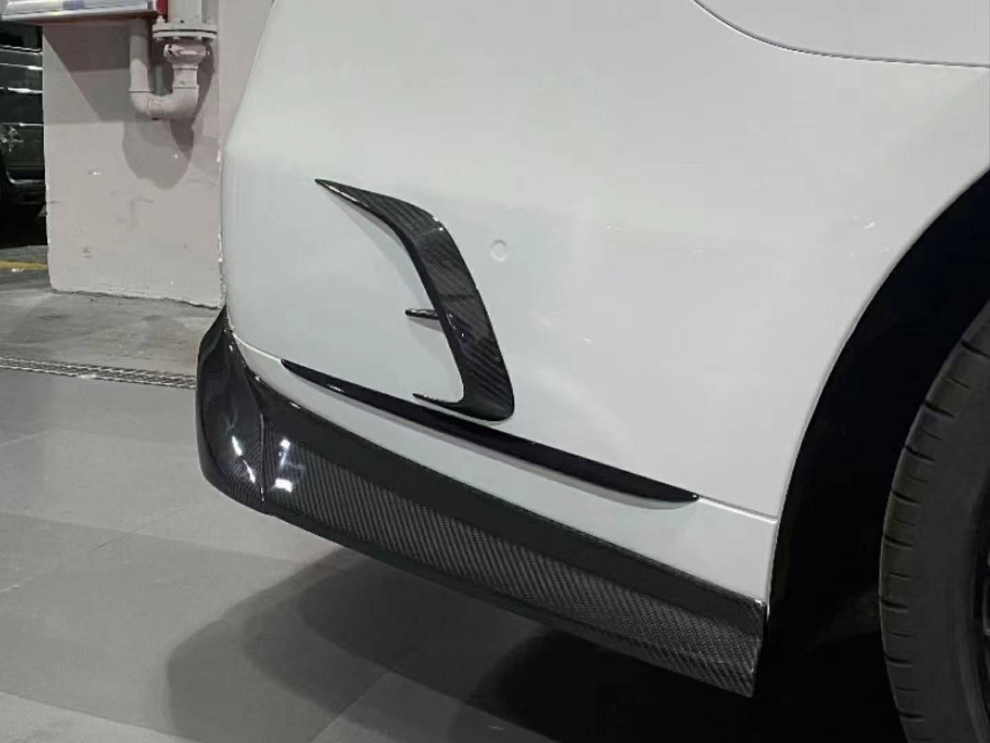 For Mercedes S-Class W223 Maybach Carbon Fiber Body Kit W223 Maybach Upgraded MSY Style Front Shovel Diffuser Spoiler