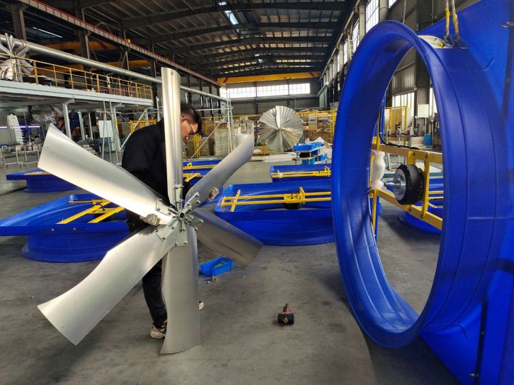 Big Air Cooling Circulation Industrial Exhaust Fan Aluminum Blade Poultry Farm Fan