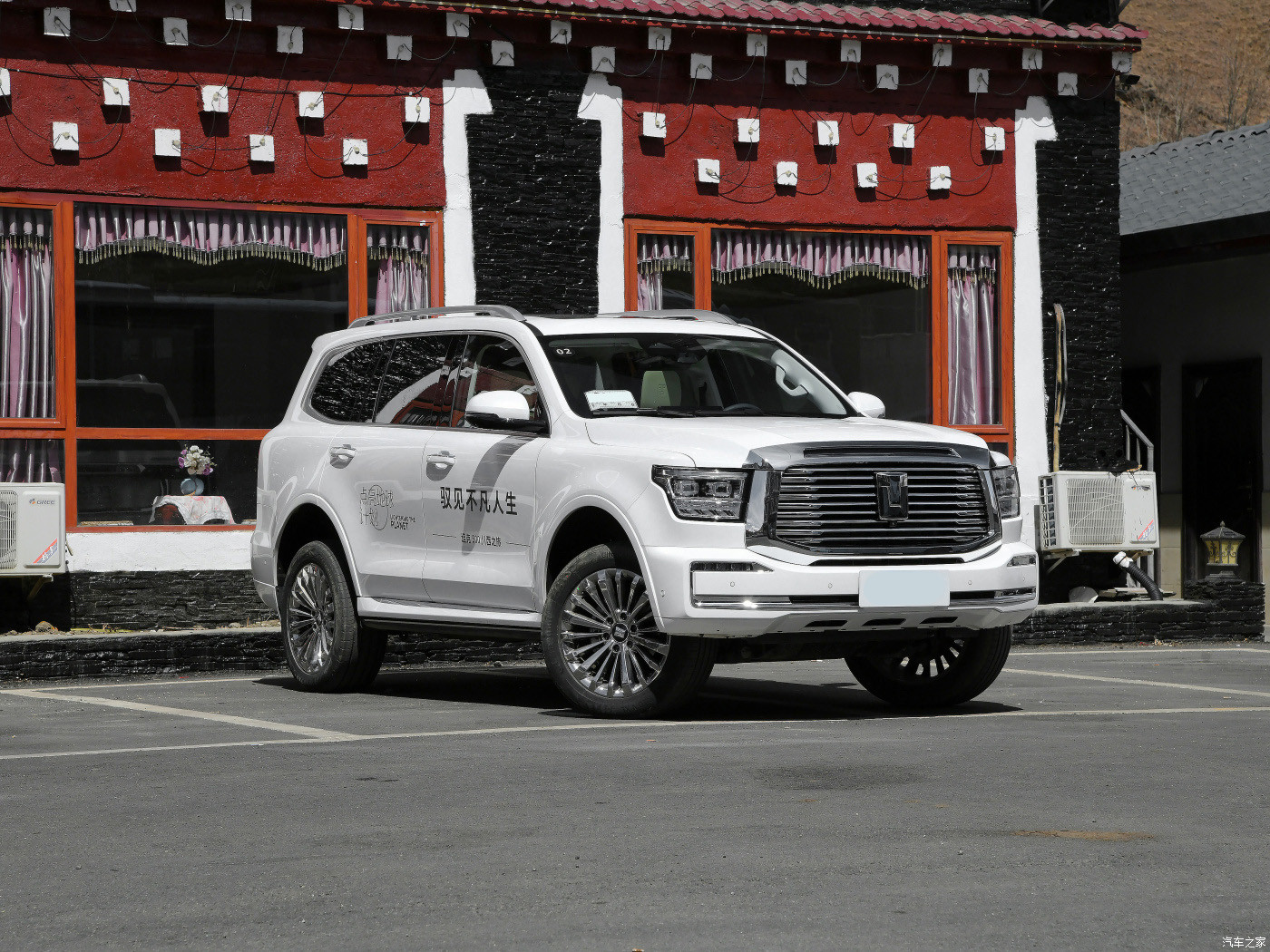 Tank 500 3.0T Petrol SUV Cars 5 Seats SUV White 9 Block Hands OEM In One Body