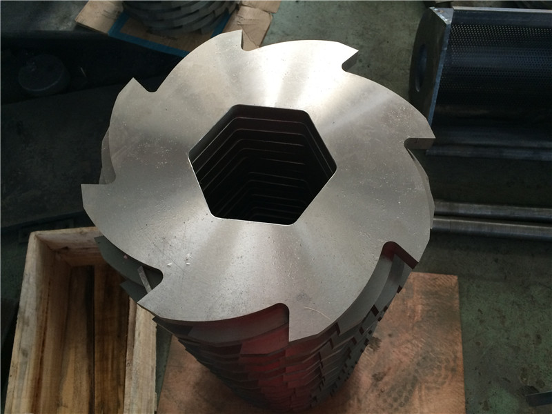 Crusher Plastic Auxiliary Machinery High Accuracy Recycled Double Shaft Shredder Blades