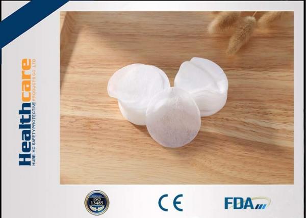 Quality 65G Disposable Products Non Woven Cosmetic Pads Cleansing Face / Eye Breathable for sale