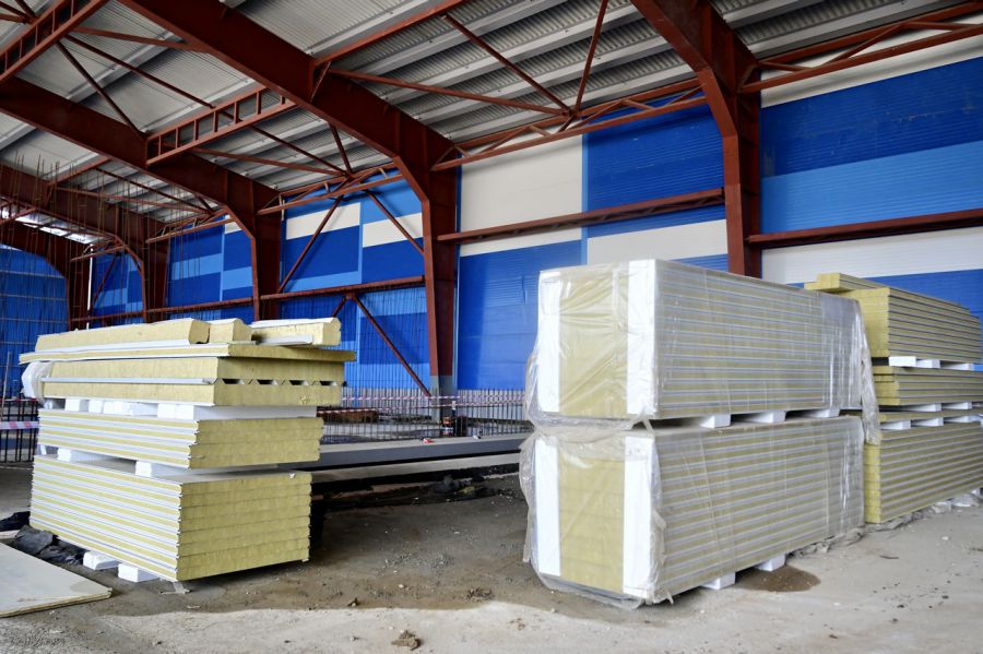 Polyurethane PU Sandwich Wall Panel Roof PPGI Sandwich Panels For Industrial Buildings