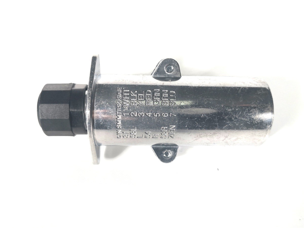7 Prong Tractor Trailer Electrical Plug Waterproof With 7 Pole Socket